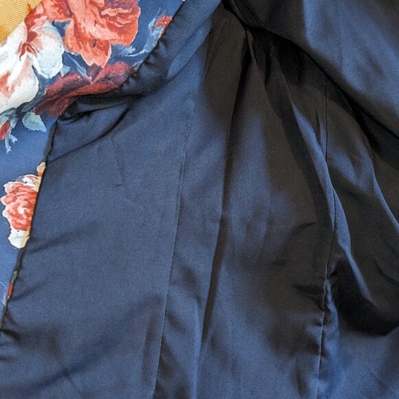 FuTario blue striped/floral lined Jacket NWT M - Picture 6 of 10